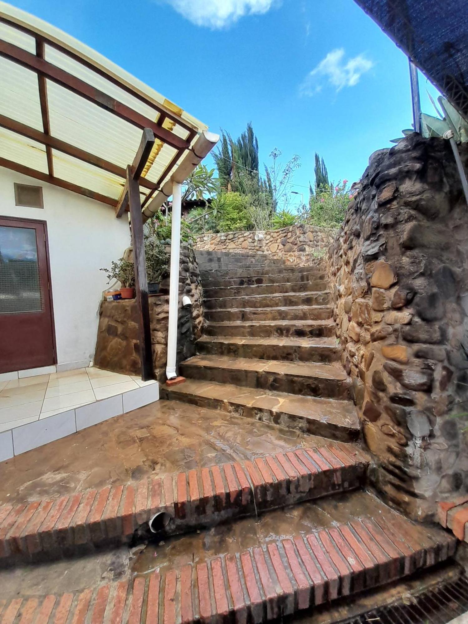 Fonda Amboro Hotel Samaipata Exterior photo