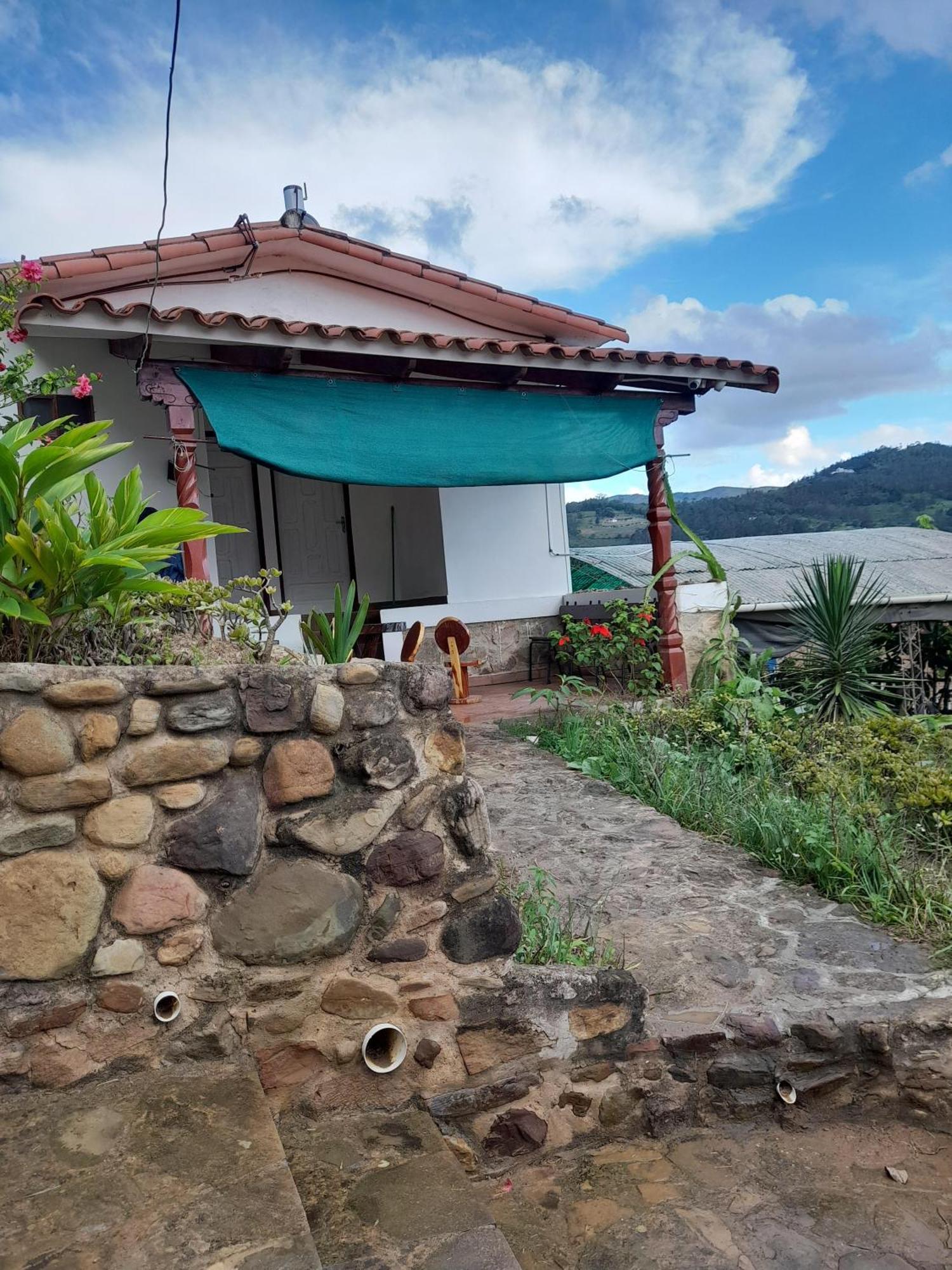 Fonda Amboro Hotel Samaipata Exterior photo