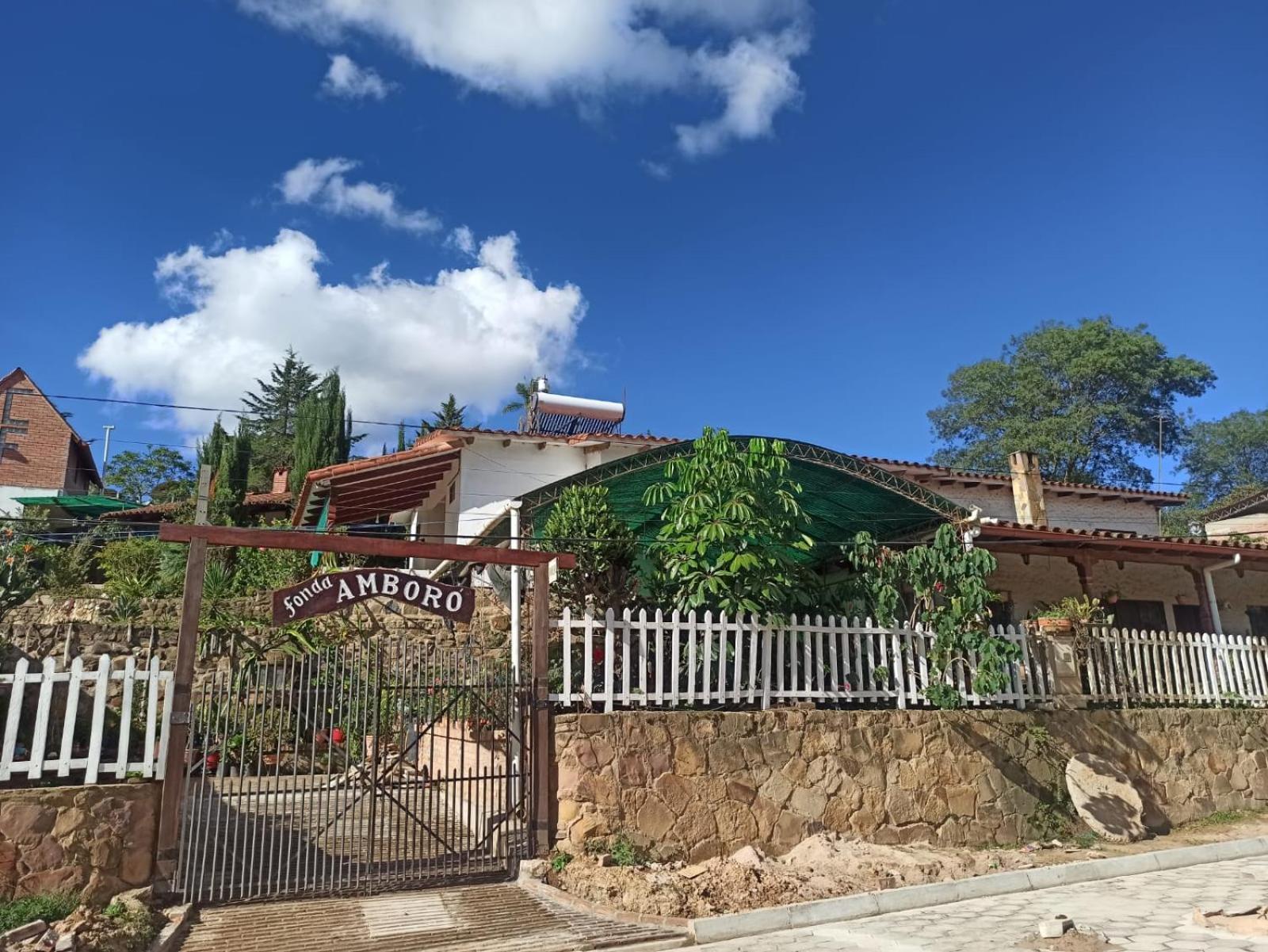 Fonda Amboro Hotel Samaipata Exterior photo